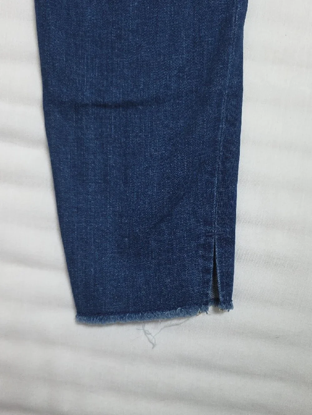 0788 Old Navy Dark Blue Ankle Skinny Jeans; 12